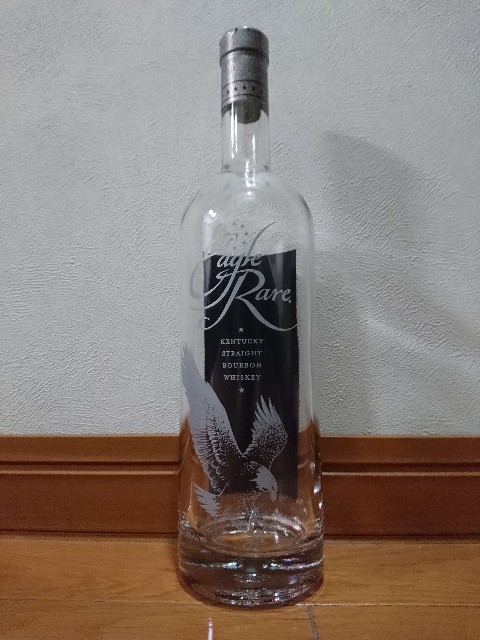 イーグルレア10年 - ボトル一本飲みウイスキーレビュー