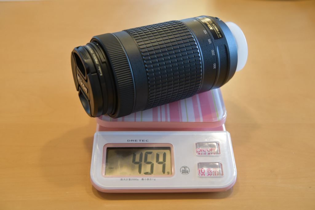 レンズ単体の重量 454g