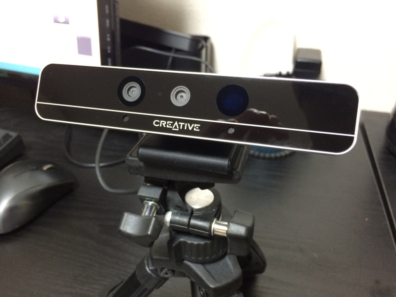 realsense f200