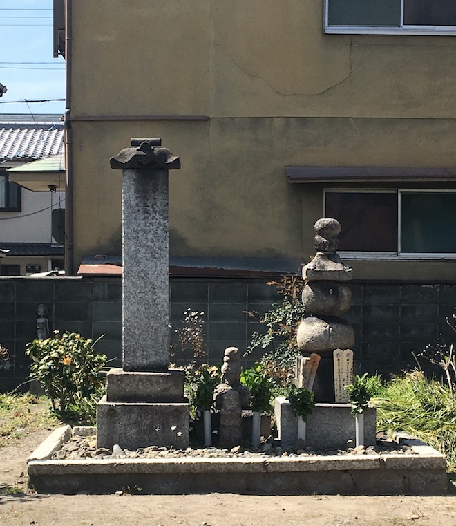 源為義の墓