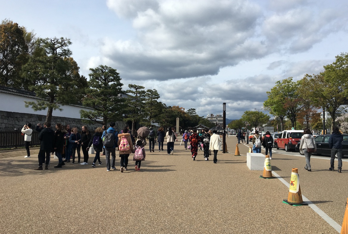 二条城東大手門