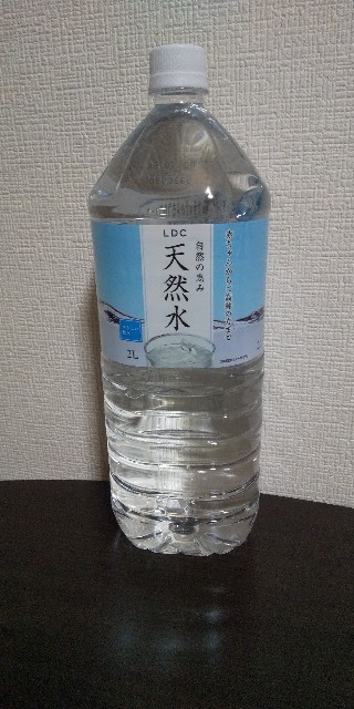 19種類の飲料水 ミネラルウォーター をレビューしてみる ヘイたくの日記