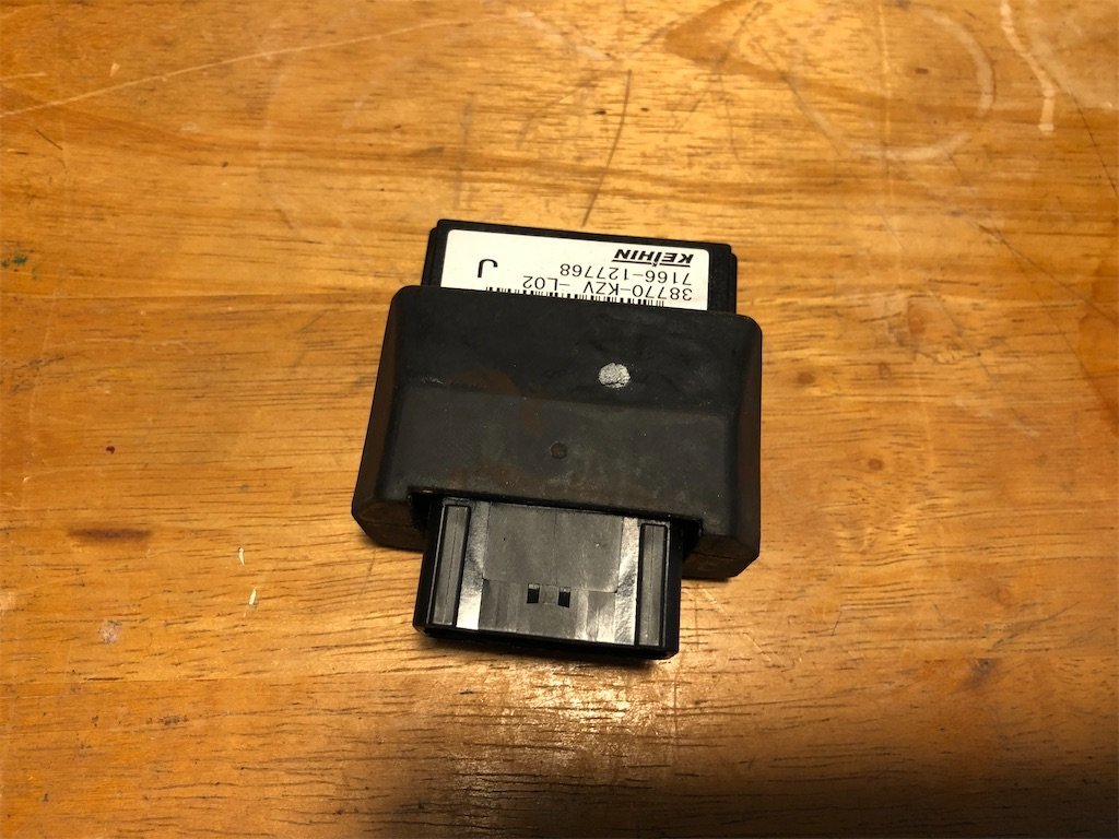 カブ110 JA10用のECU(部品番号 38770-KZV-L02)