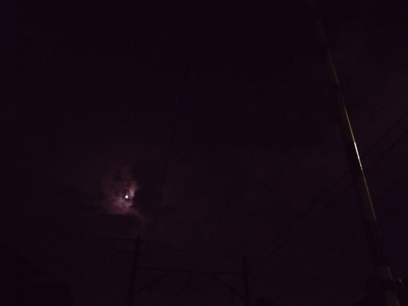 夜の赤空