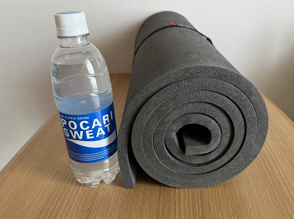 山旅 1.2厚ULクローズドセルマット160㎝（最軽量テントマット）とUL