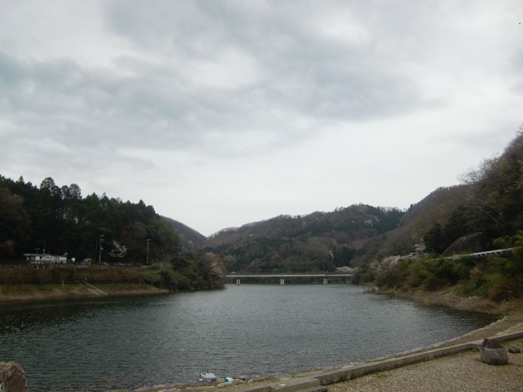 f:id:henbee:20170415191401j:plain f:id:henbee:20170415191401j:plain