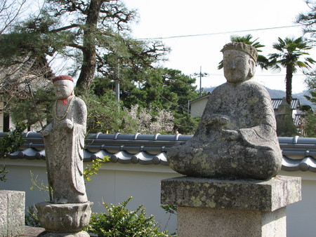 国分寺のお大師さまとお地蔵さま