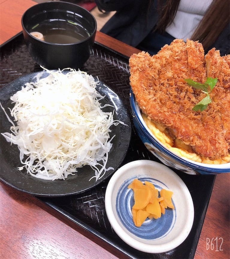 美味すぎるカツ丼 福岡市中央区今泉のかつ丼専門店 とんかつ わか葉 2号店 へろきみち 福岡の情報発信
