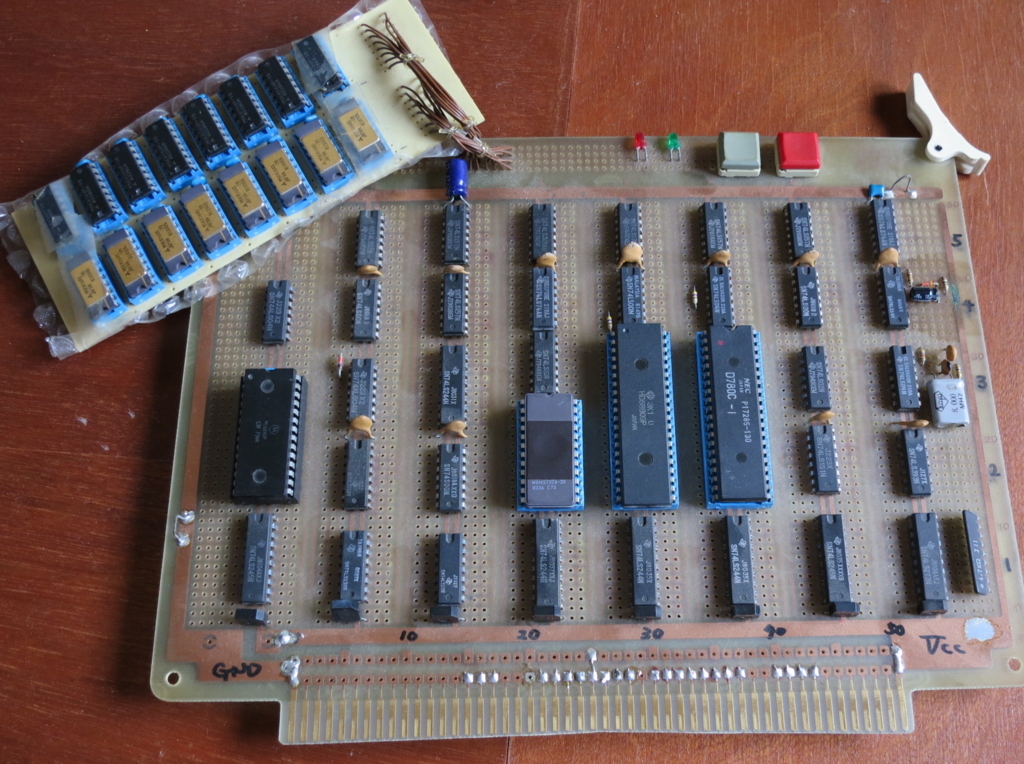 Z80 CPU トレーニングモジュールセット Z80 CPU トレーニングモジュールセット Z80 CPU トレーニング