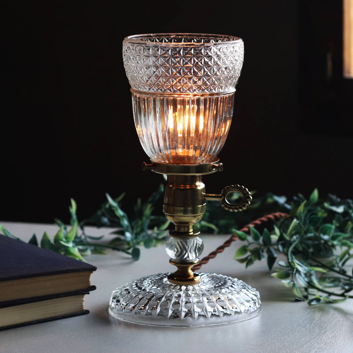 フロストガラスシェード テーブルランプ イタリアンマーブル