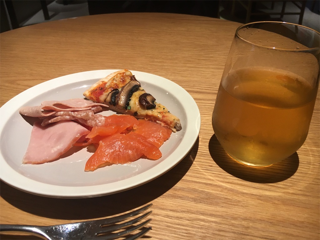 f:id:hickory19:20171001034619j:image f:id:hickory19:20171001034619j:image