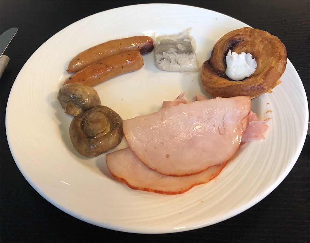 f:id:hickory19:20180929164149j:image f:id:hickory19:20180929164149j:image