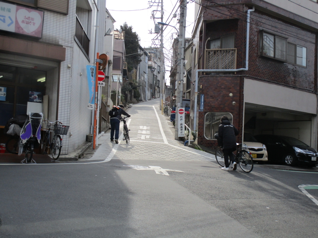 f:id:hideki-sansho:20180301071610j:plain f:id:hideki-sansho:20180301071610j:plain