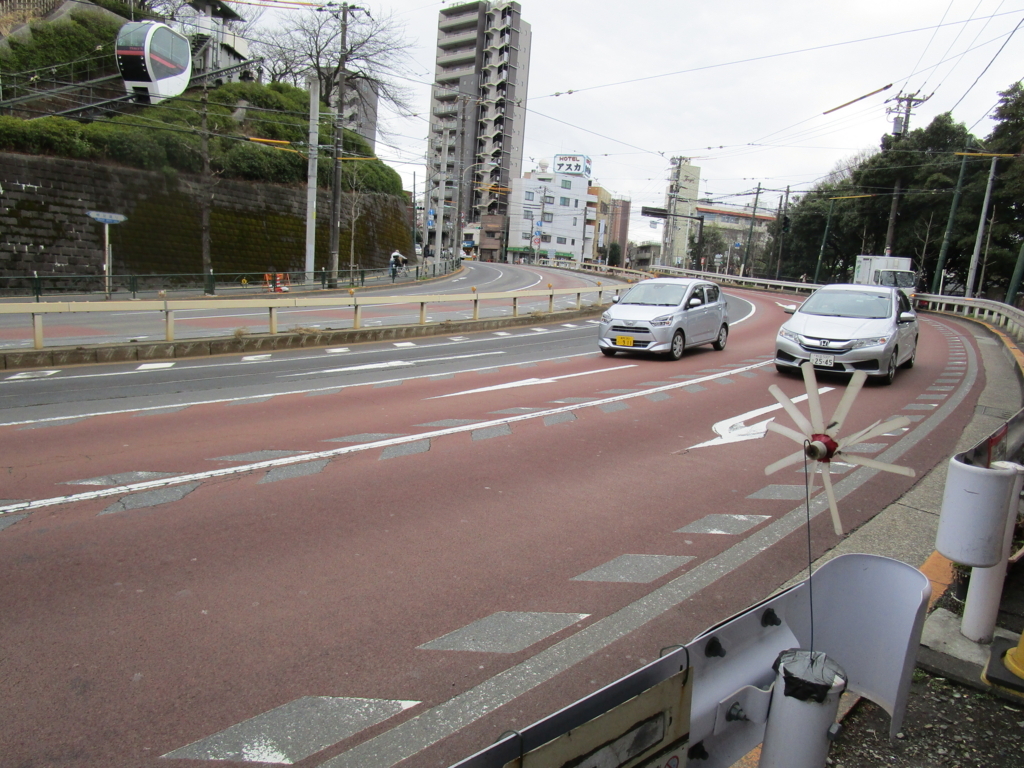 f:id:hideki-sansho:20180310214011j:plain f:id:hideki-sansho:20180310214011j:plain