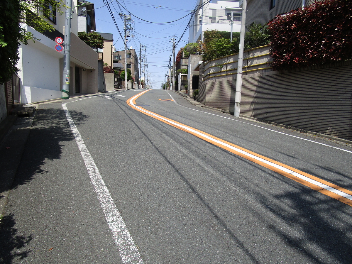 f:id:hideki-sansho:20180413122221j:plain f:id:hideki-sansho:20180413122221j:plain