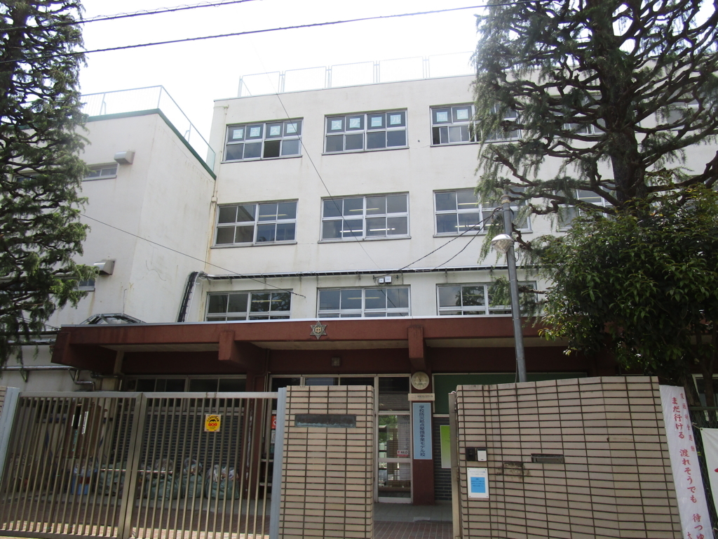 f:id:hideki-sansho:20180413220054j:plain