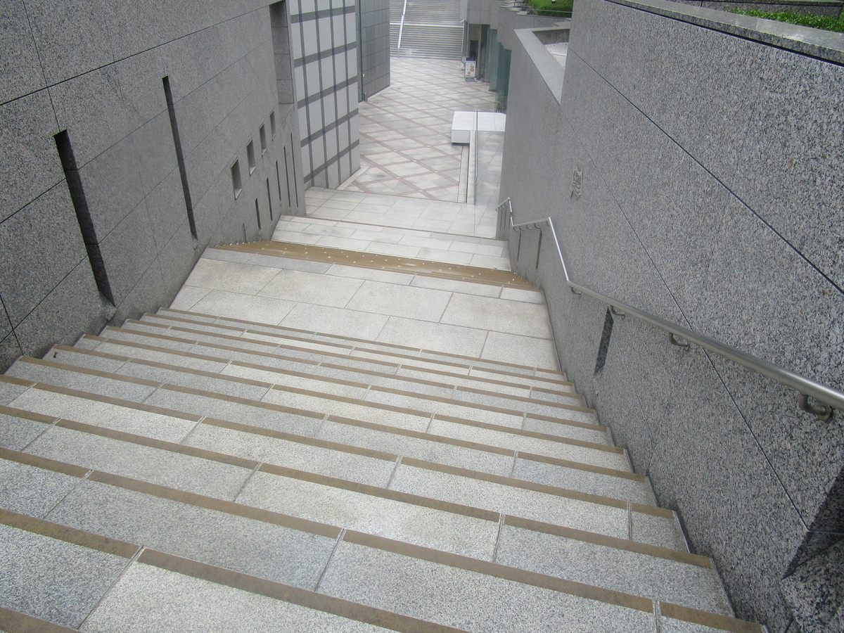f:id:hideki-sansho:20180502114428j:plain f:id:hideki-sansho:20180502114428j:plain