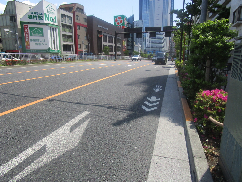 f:id:hideki-sansho:20180504173522j:plain f:id:hideki-sansho:20180504173522j:plain