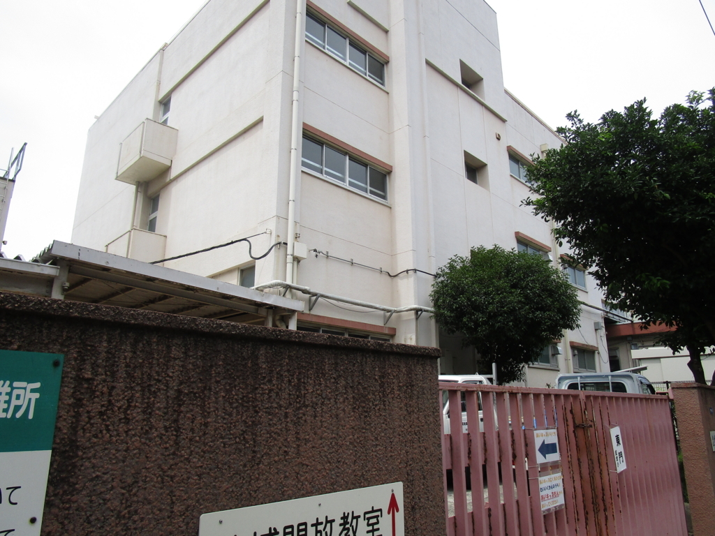 f:id:hideki-sansho:20180622180358j:plain f:id:hideki-sansho:20180622180358j:plain