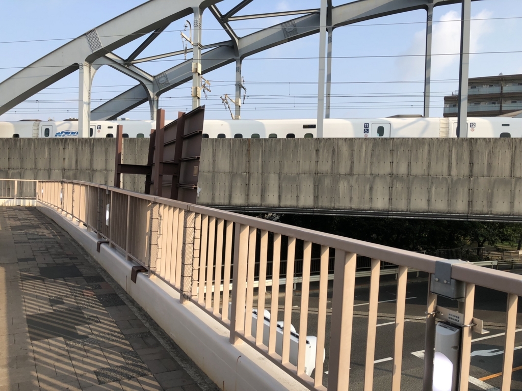 f:id:hideki-sansho:20180805104202j:plain f:id:hideki-sansho:20180805104202j:plain