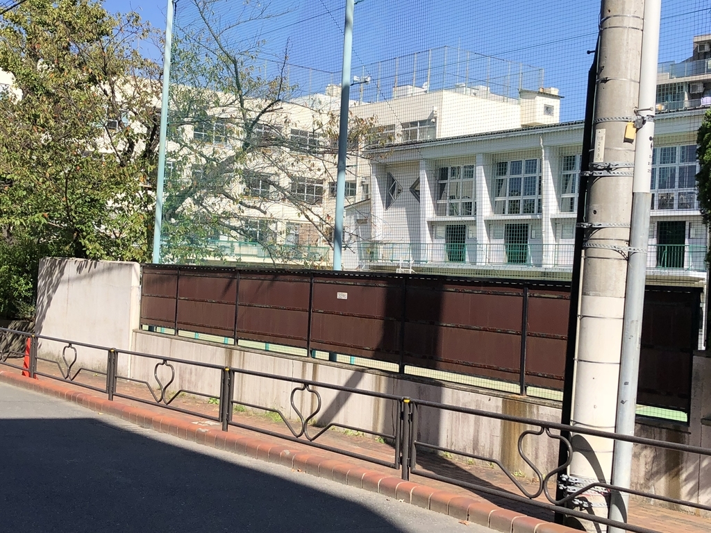 f:id:hideki-sansho:20181021182841j:plain f:id:hideki-sansho:20181021182841j:plain