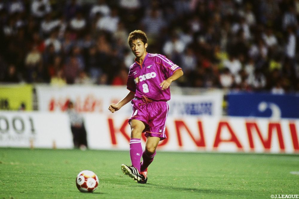 サンフレッチェ広島　8番　森崎和幸　ユニフォーム　M　パープル　Jリーグ サンフレッチェ広島 8番 森崎和幸 ユニフォーム M パープル Jリーグ