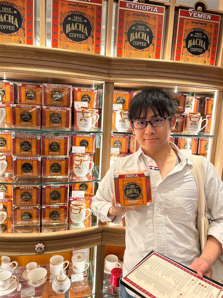 2025年に日本初上陸した銀座のバシャコーヒー(BACHA COFFEE