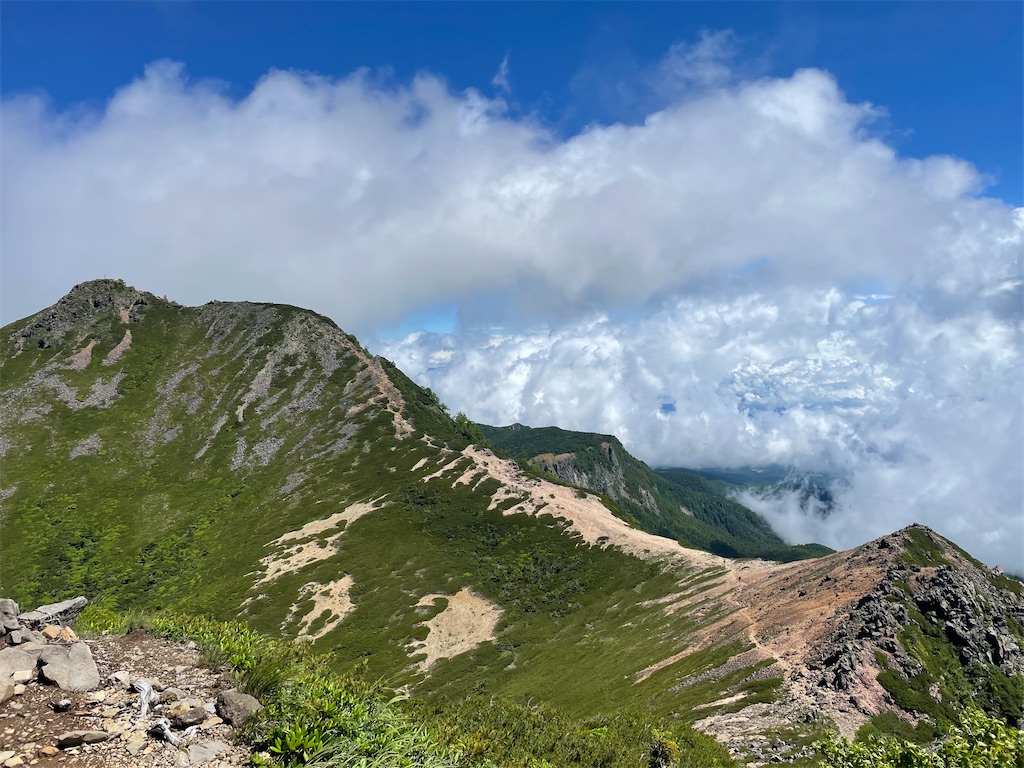 山と道threeにローカスギアkhufuのテント装備をパッキング - HIKE LIFE ...