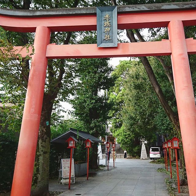 赤城神社 新宿区神楽坂の縁結びのパワースポット 引き寄せの法則と潜在意識を実践し願いを叶える記録 赤城神社 新宿区神楽坂の縁結びのパワースポット 引き寄せの法則と潜在意識を実践し願いを叶える記録