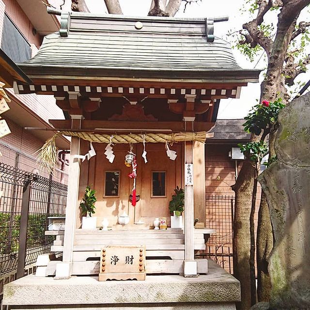 縁切り榎 榎大六天神 板橋区 縁切り 縁結びのパワースポット 引き寄せの法則と潜在意識を実践し願いを叶える記録 縁切り榎 榎大六天神 板橋区 縁切り 縁結びのパワースポット 引き寄せの法則と潜在意識を実践し願いを叶える記録