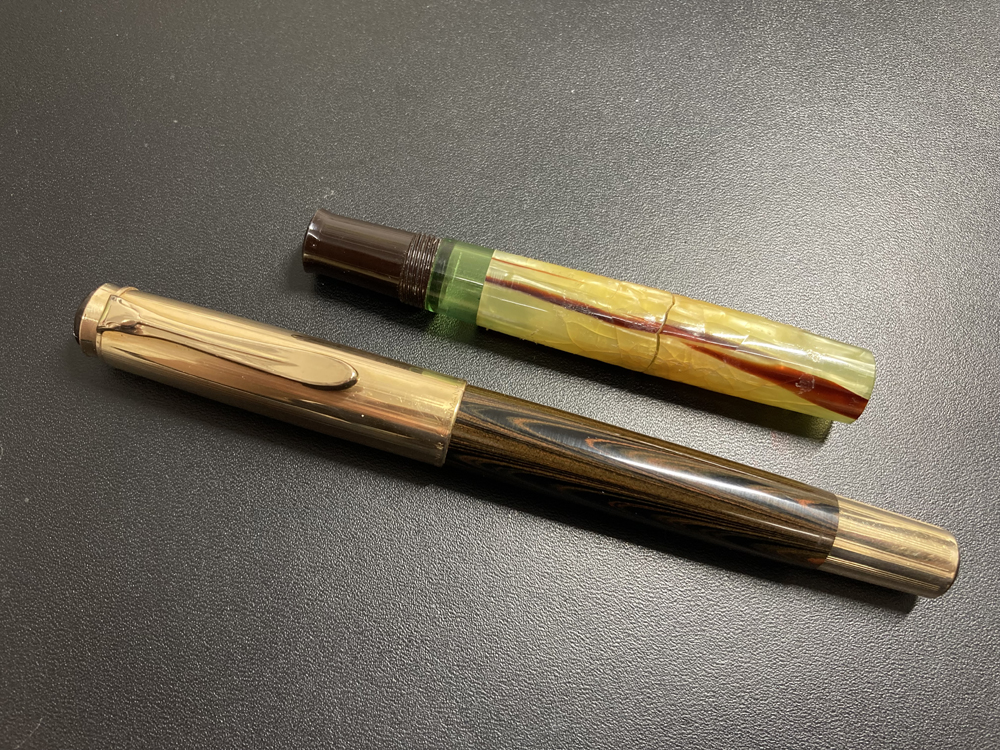オリジナルの胴軸を引退させて / PELIKAN 400 Mother of pearl