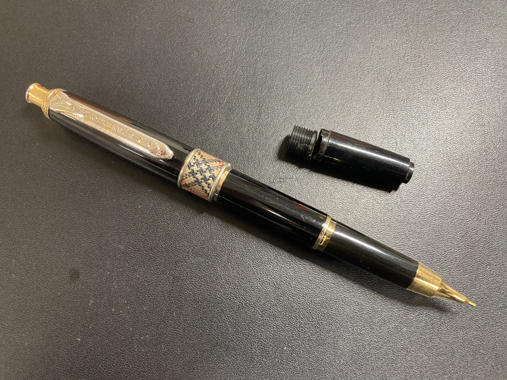 値下‼︎【新品】BURBERRY  スローンシリーズ　万年筆（F） 20231018224223.jpg