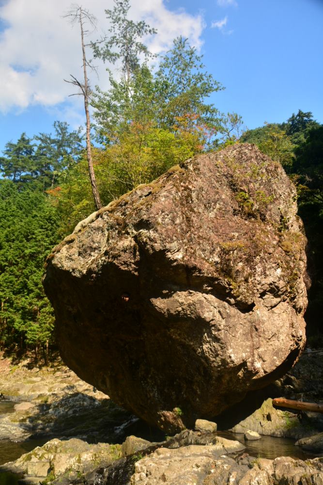 玉川四十八石