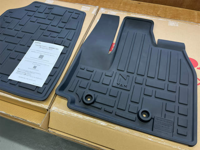 ヒデさん専用N-VAN 純正フロアマット 新しい車・バイク・自転車 - ヒデさん専用N-VAN 純正フロアマット