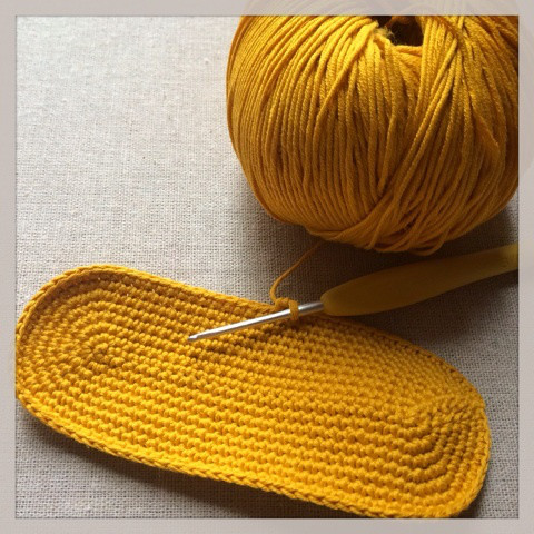 楕円形の編み方 細編みで作る楕円形はバッグ底などに使えます かぎ編みで雑貨を作るひとhime Himaのブログ