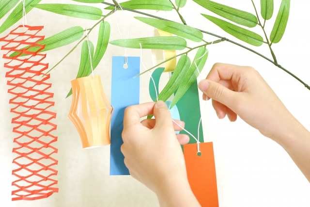 七夕の笹はどこに飾るといいの 意外と知らない七夕の笹の飾り方 ひもとく
