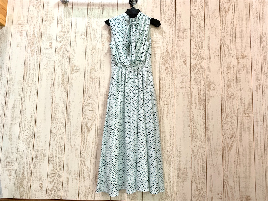 購入品紹介 Andcouture アンドクチュール のワンピースが上品可愛い レビュー 感想 荷物はこブログ