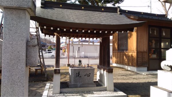 三嶋神社の手水舎