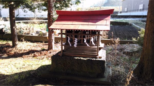 八王子神社の境内社