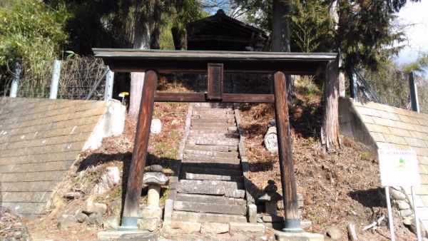 熊野神社の鳥居