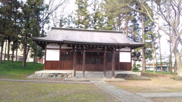 治田神社拝殿