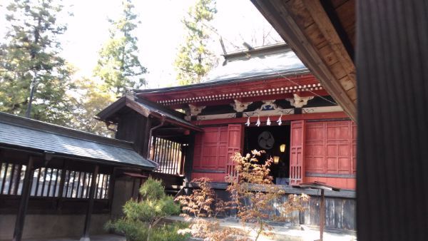 佐良志奈神社本殿の正面