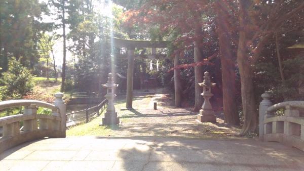 天津神社入口