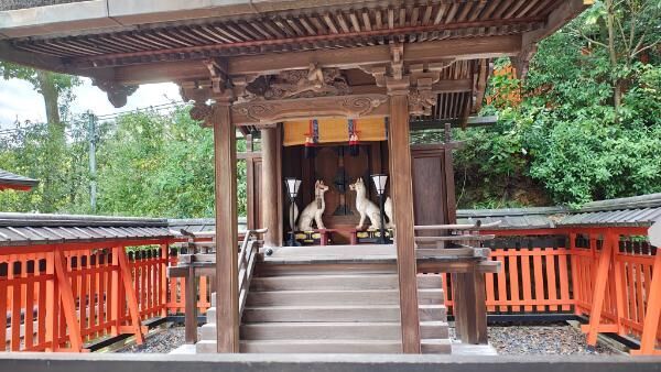 京都市】伏見稲荷大社 その4(白狐社、奥宮) - 本朝寺社宝鑑