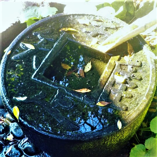 水琴窟（萬歳亭はなれ）