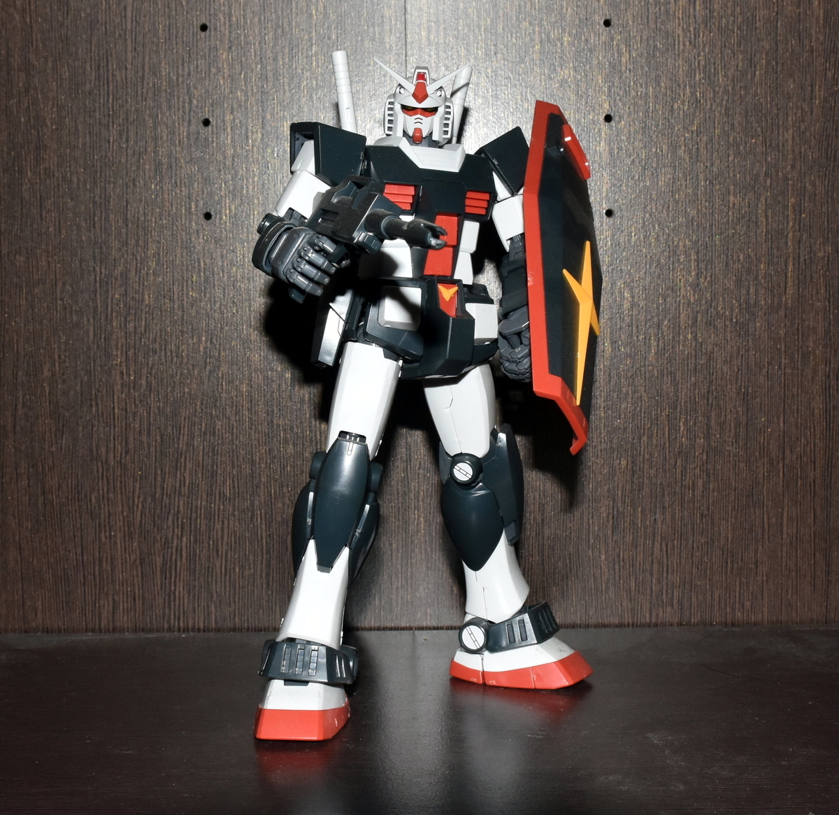 MG/RX-78-1 プロトタイプガンダム - 素組みですけど、なにか？