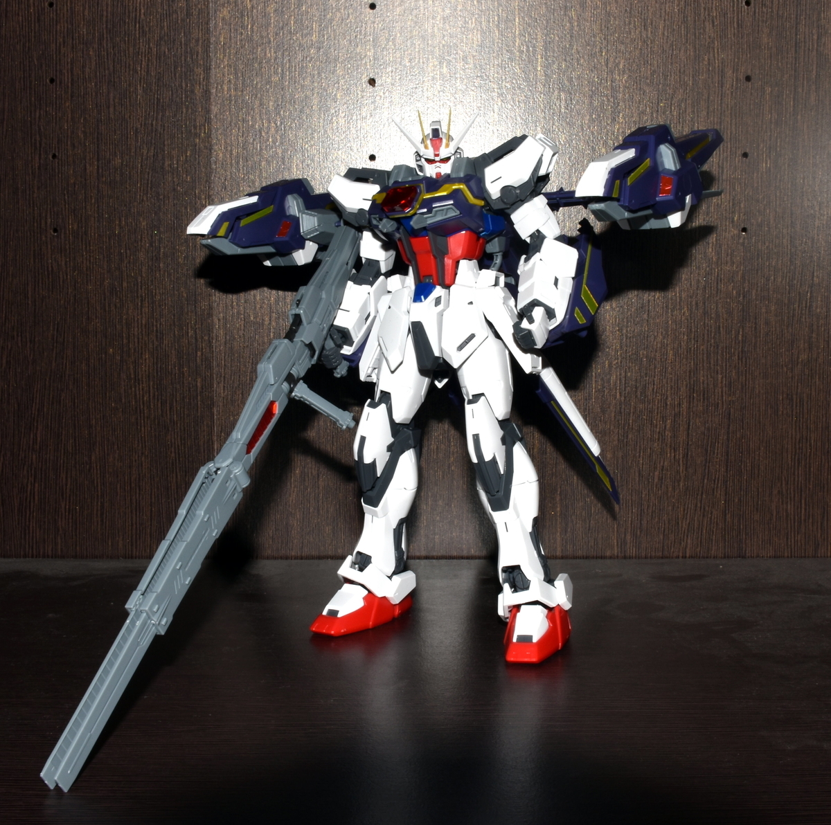 ライトニングストライクガンダム Ver.RM GAT-X105+P2040X 平たく