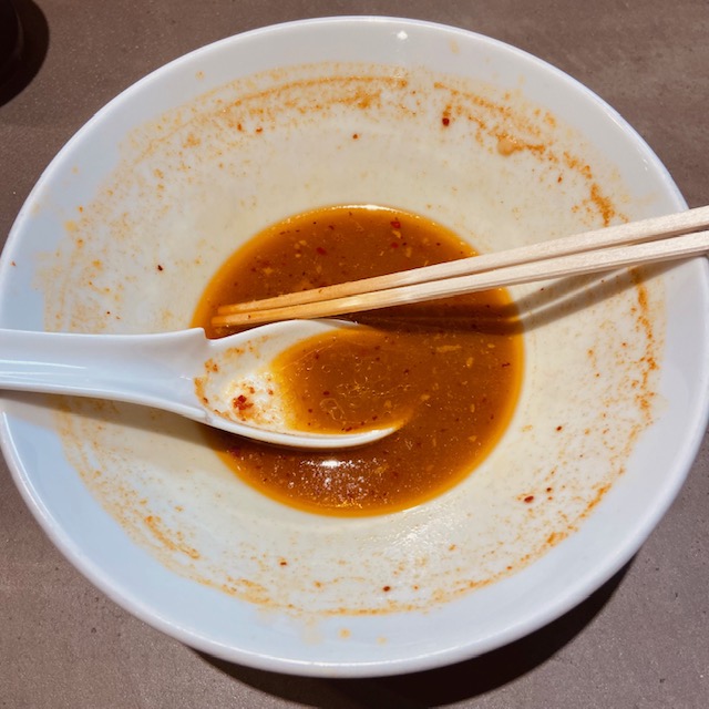スパイスラーメン点と線.