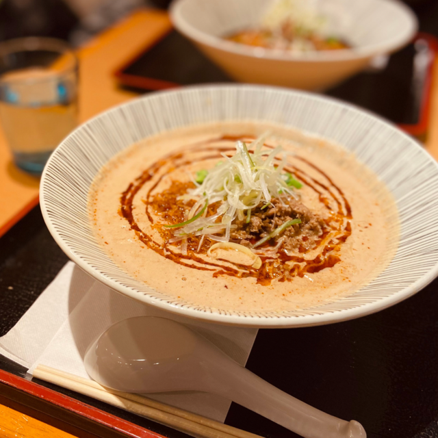 坦々麺 一龍