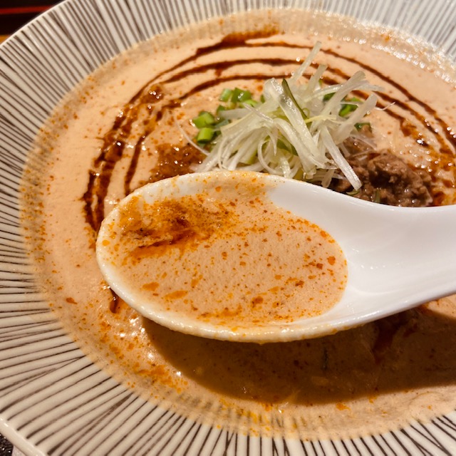 坦々麺 一龍